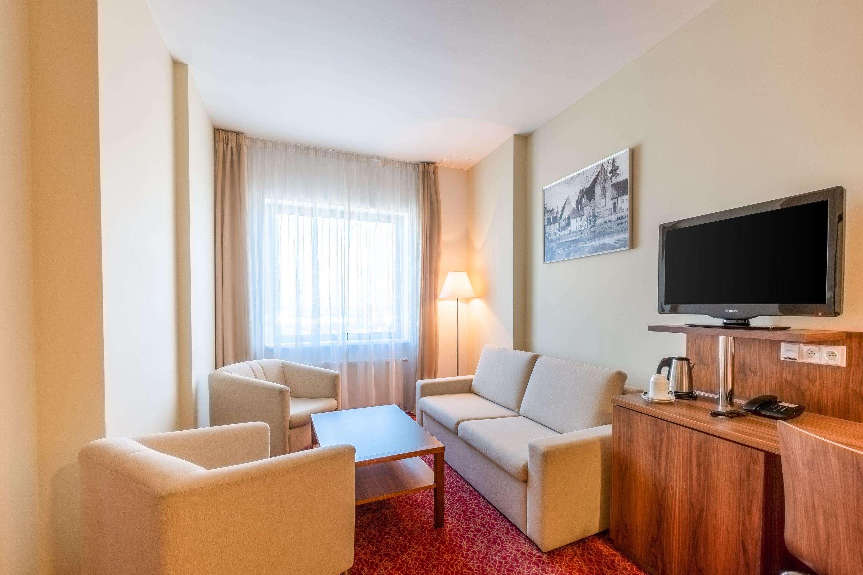 Clarion Congress Hotel Ceske Budejovice Bagian luar foto