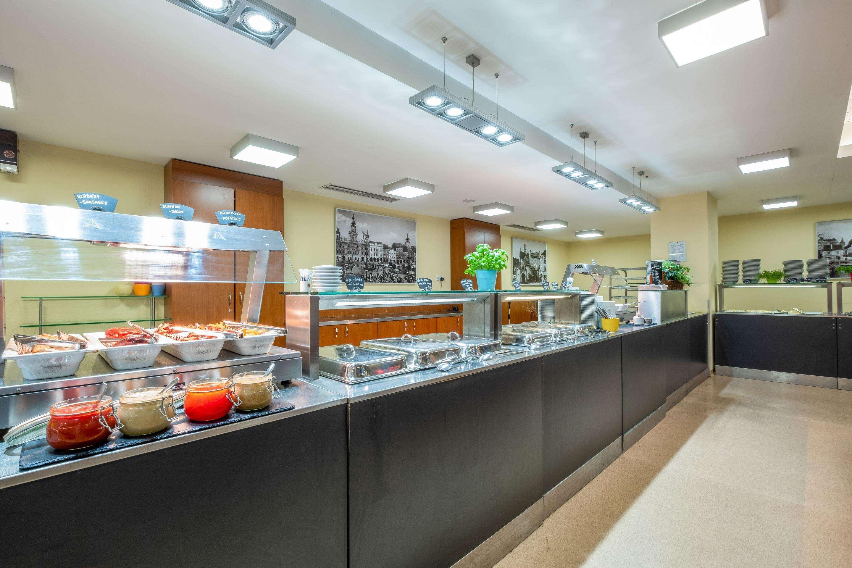 Clarion Congress Hotel Ceske Budejovice Bagian luar foto