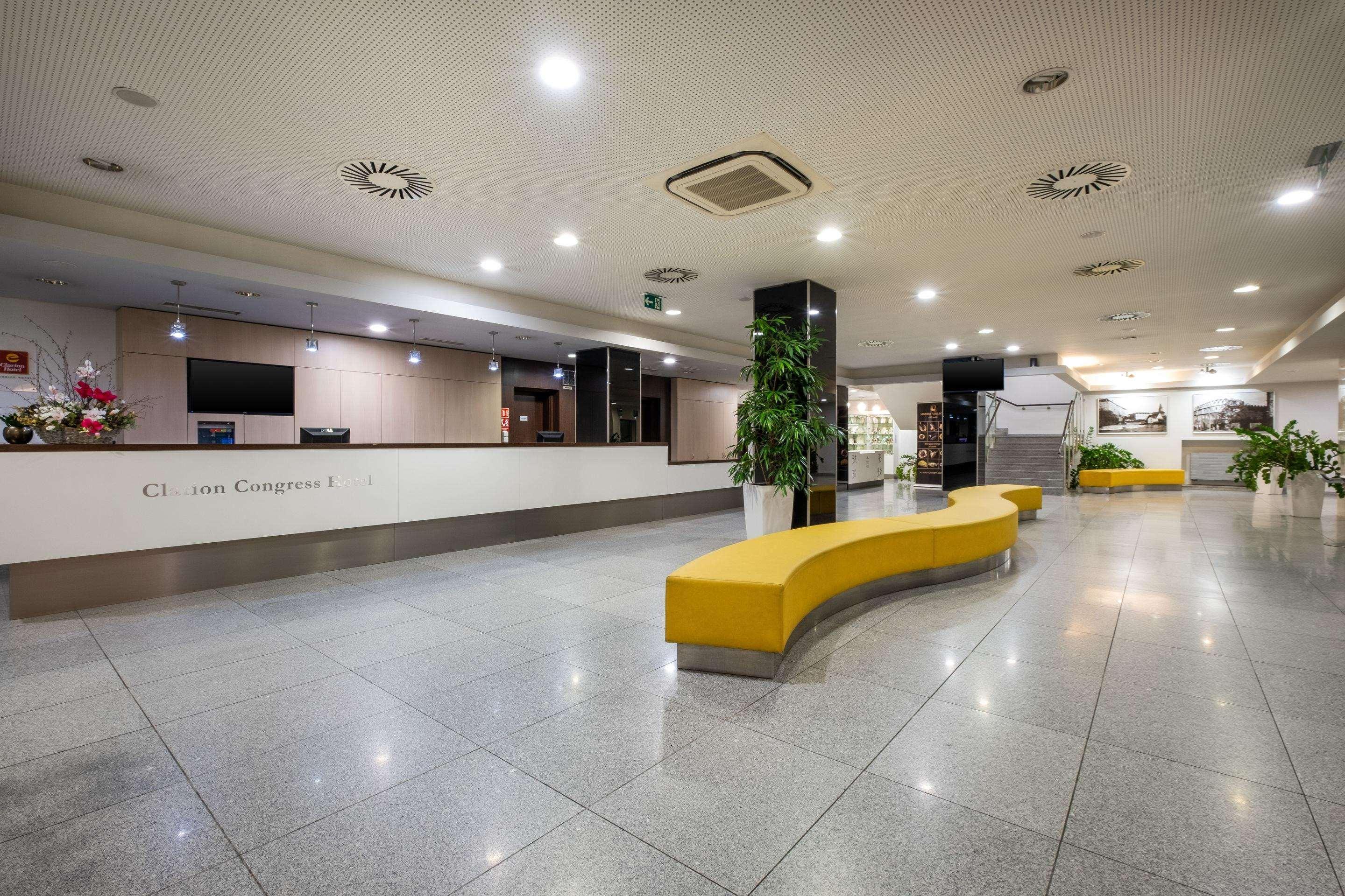 Clarion Congress Hotel Ceske Budejovice Bagian luar foto