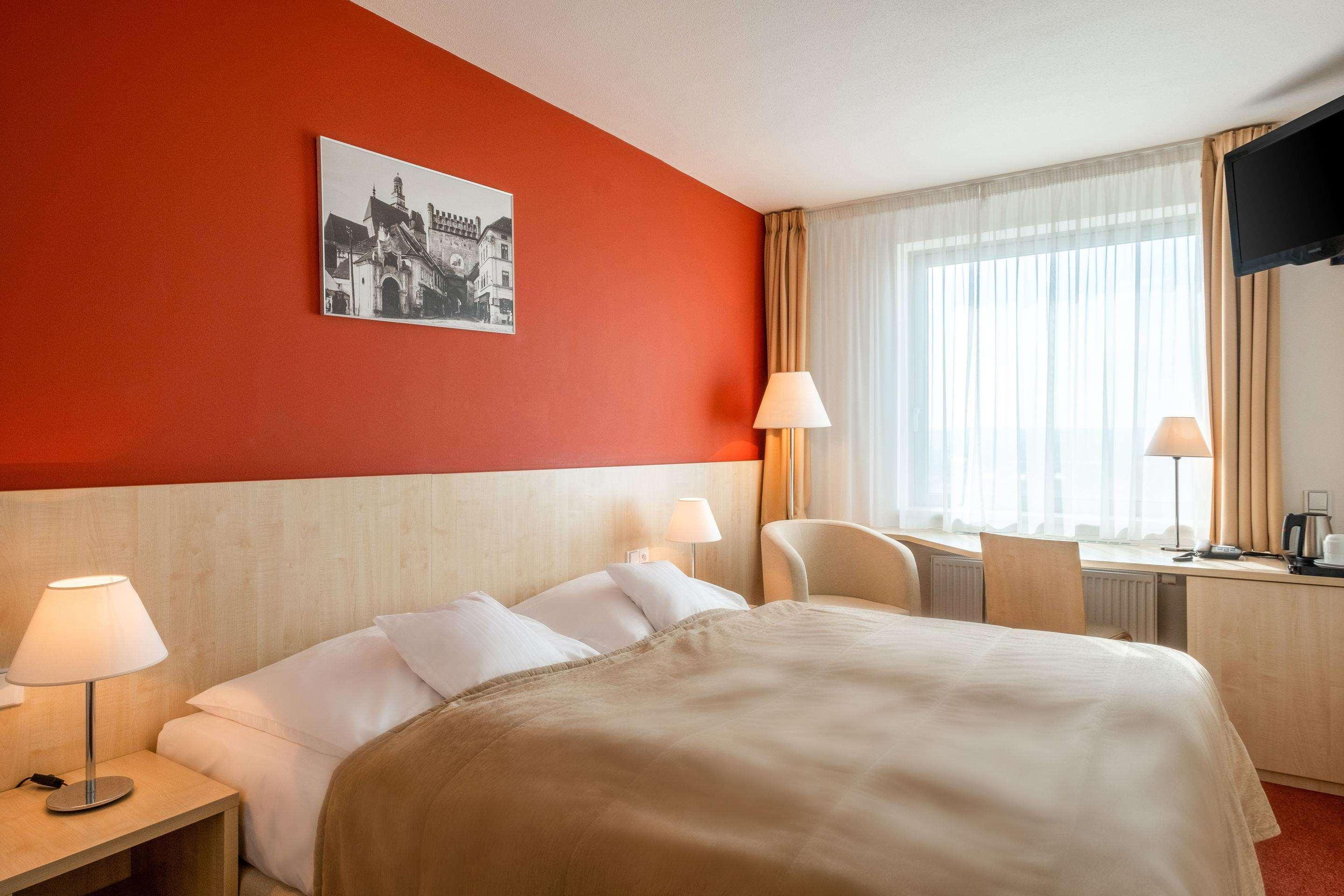 Clarion Congress Hotel Ceske Budejovice Bagian luar foto