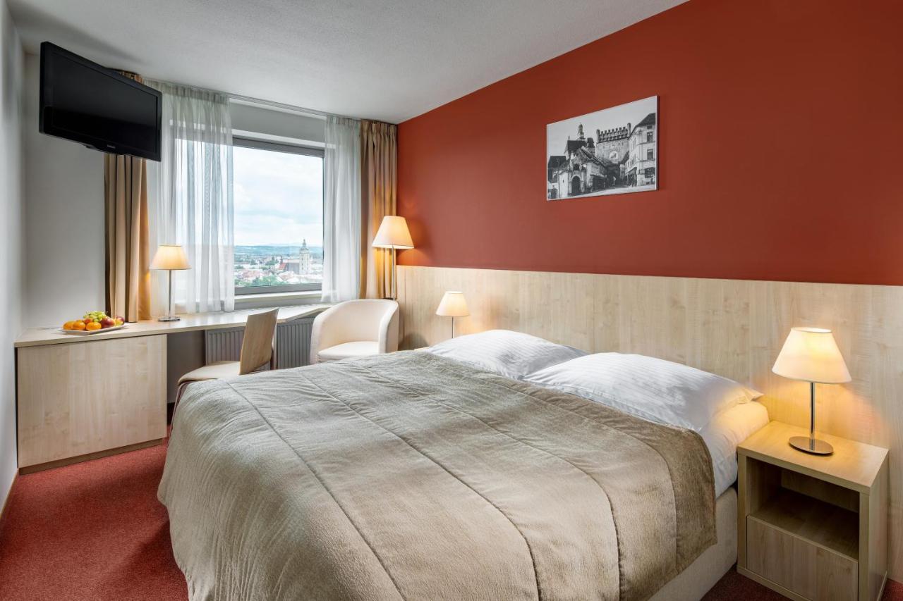 Clarion Congress Hotel Ceske Budejovice Bagian luar foto