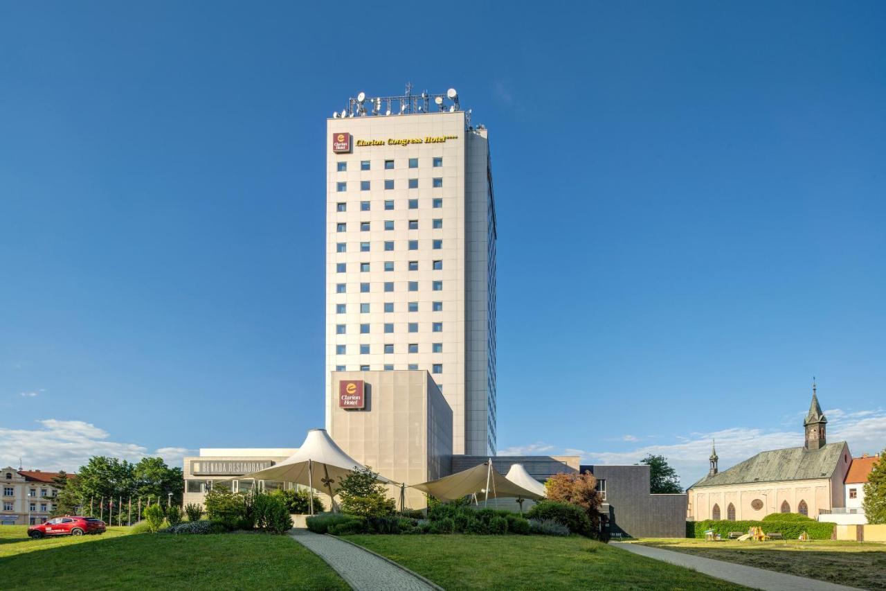 Clarion Congress Hotel Ceske Budejovice Bagian luar foto