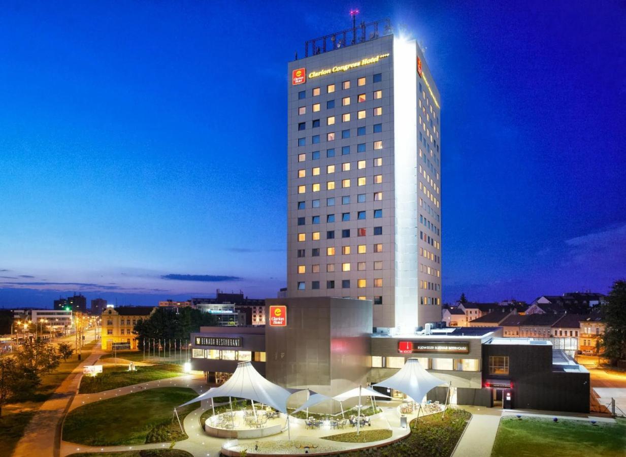 Clarion Congress Hotel Ceske Budejovice Bagian luar foto